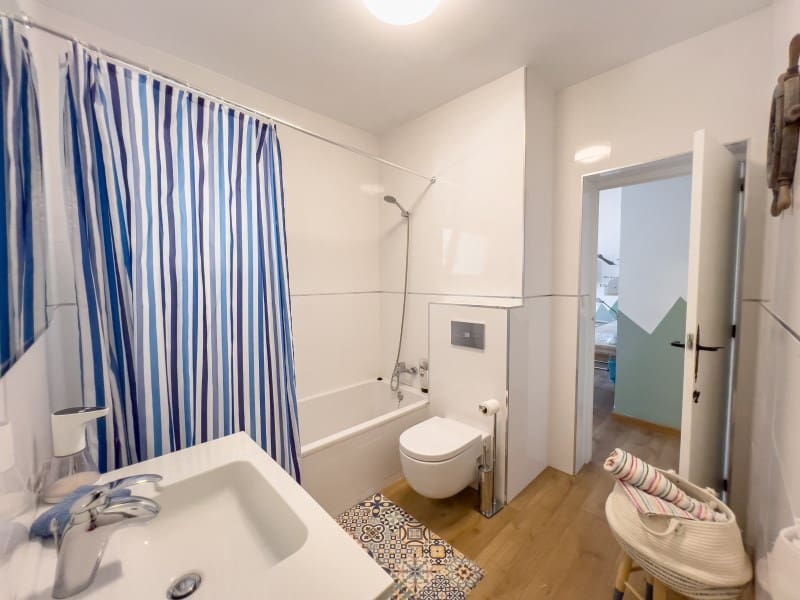 6 bedroom Villa for sale in Albir - € 1,495,000 (Ref: 9394041)