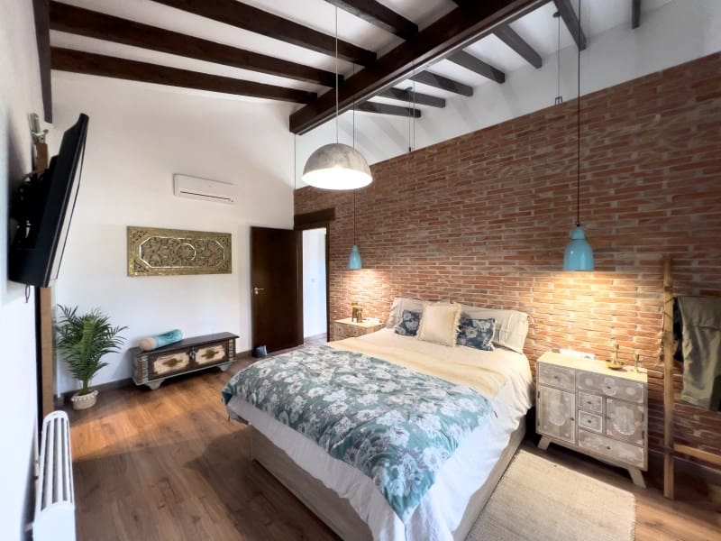 6 bedroom Villa for sale in Albir - € 1,495,000 (Ref: 9394041)