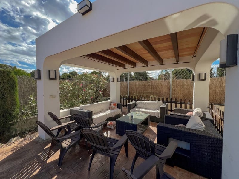 6 bedroom Villa for sale in Albir - € 1,495,000 (Ref: 9394041)