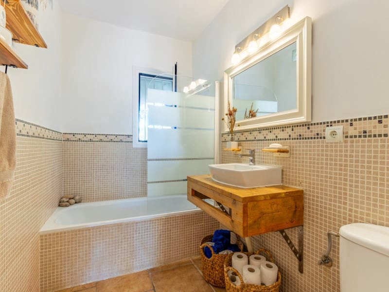 3 makuuhuone Huvila myytävänä paikassa Benissa mukana uima-altaan - 796 000 € (Ref: 9406448)