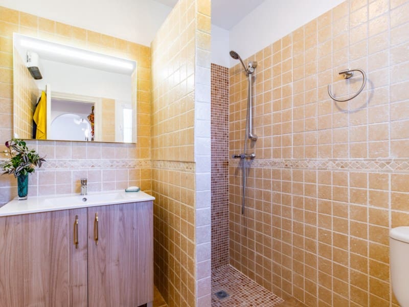 3 makuuhuone Huvila myytävänä paikassa Benissa mukana uima-altaan - 796 000 € (Ref: 9406448)