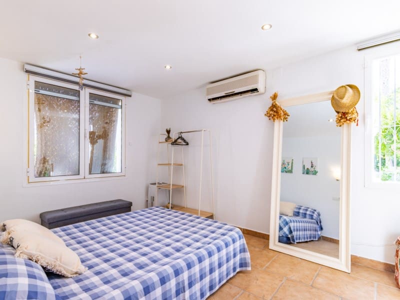 3 makuuhuone Huvila myytävänä paikassa Benissa mukana uima-altaan - 796 000 € (Ref: 9406448)