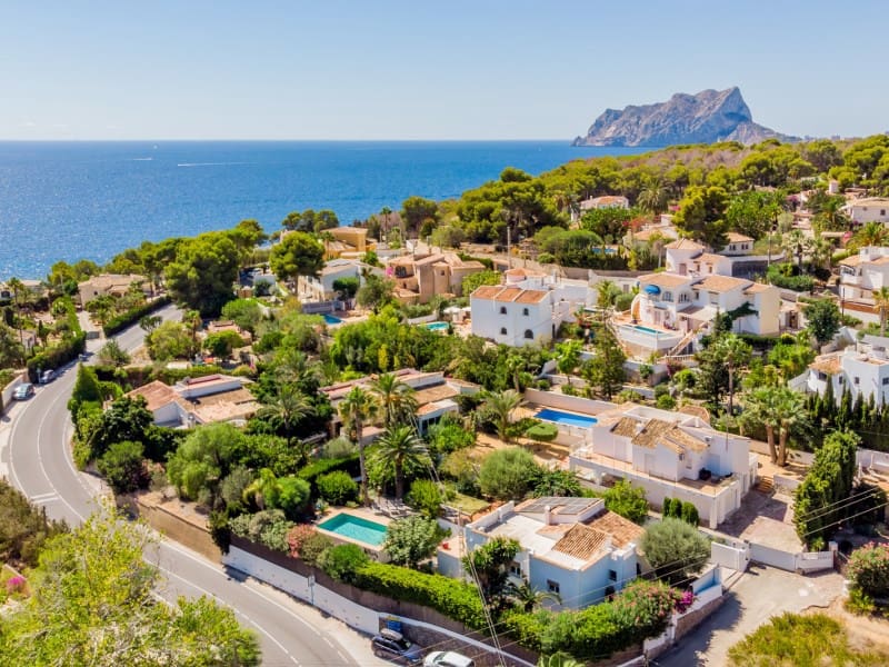 3 makuuhuone Huvila myytävänä paikassa Benissa mukana uima-altaan - 796 000 € (Ref: 9406448)