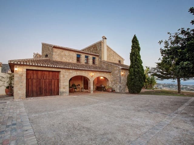 4 slaapkamer Finca/Landhuis te koop in Teulada Pueblo, Teulada-Moraira met zwembad - € 4.200.000 (Ref: 9450656)