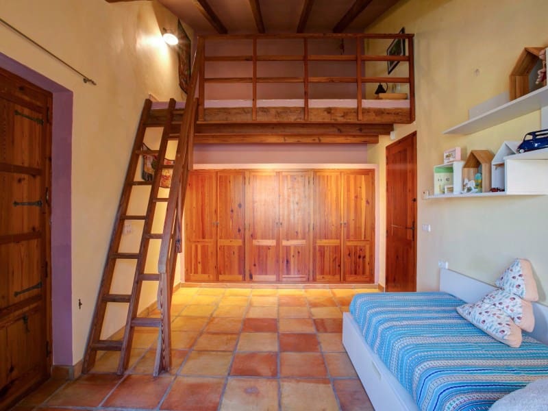 4 slaapkamer Finca/Landhuis te koop in Teulada met zwembad - € 4.200.000 (Ref: 9450656)