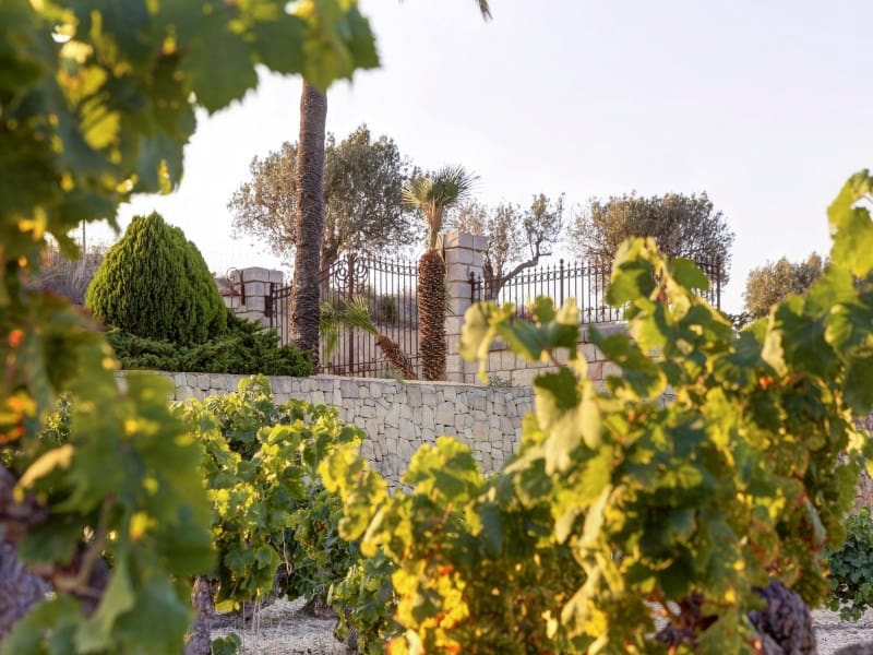 4 slaapkamer Finca/Landhuis te koop in Teulada met zwembad - € 4.200.000 (Ref: 9450656)