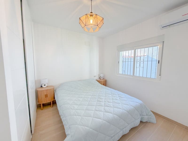 Chalet de 3 habitaciones en Calpe / Calp en venta con piscina garaje - 950.000 € (Ref: 9516147)