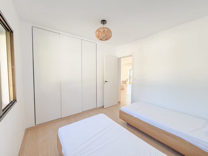 Chalet de 3 habitaciones en Calpe / Calp en venta con piscina garaje - 950.000 € (Ref: 9516147)