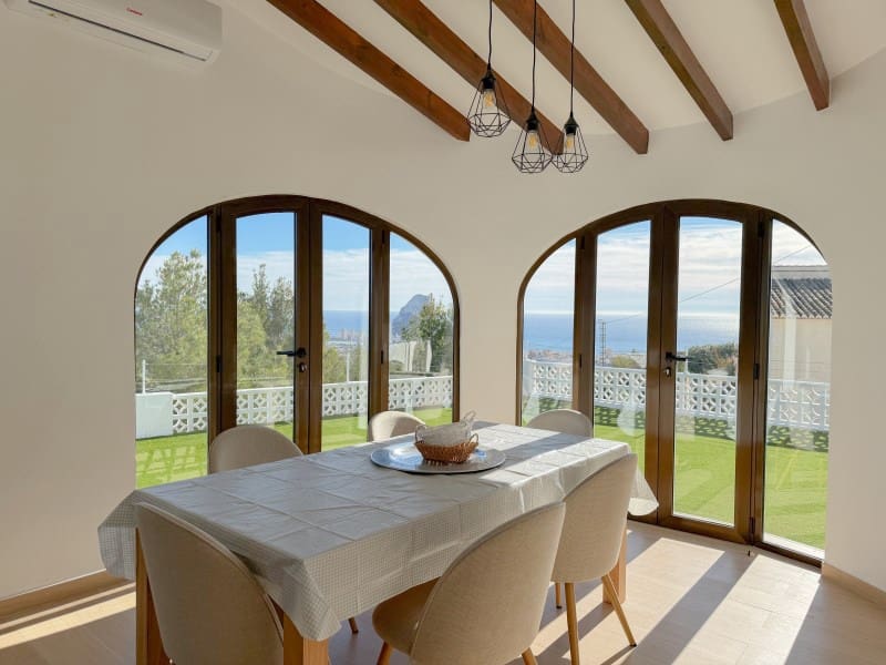 Chalet de 3 habitaciones en Calpe / Calp en venta con piscina garaje - 950.000 € (Ref: 9516147)