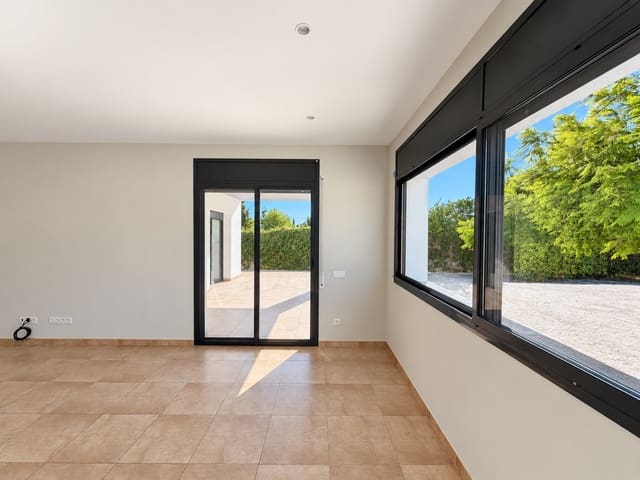 5 slaapkamer Huis te koop in Deltebre met zwembad garage - € 430.000 (Ref: 10172808)