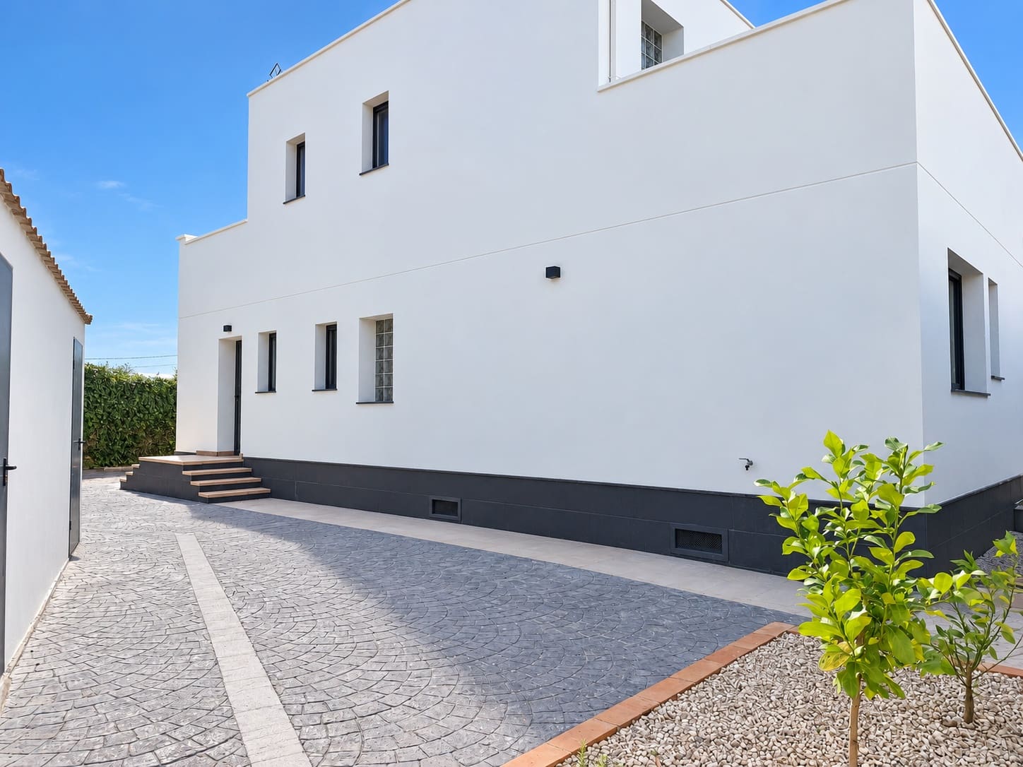 5 slaapkamer Huis te koop in Deltebre met zwembad garage - € 430.000 (Ref: 10172808)