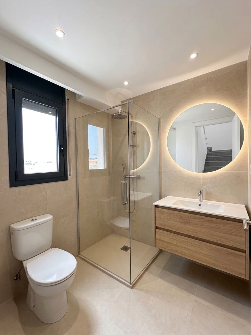 5 sovrum Hus till salu i Deltebre med pool garage - 415 000 € (Ref: 9891146)