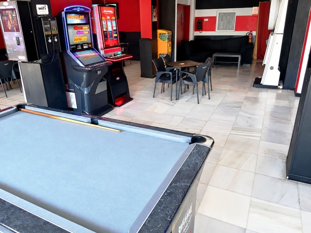 Restaurant/Bar for sale in Benalmadena - € 84,950 (Ref: 10004448)