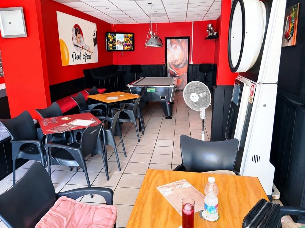 Restaurant/Bar for sale in Benalmadena - € 84,950 (Ref: 10004448)