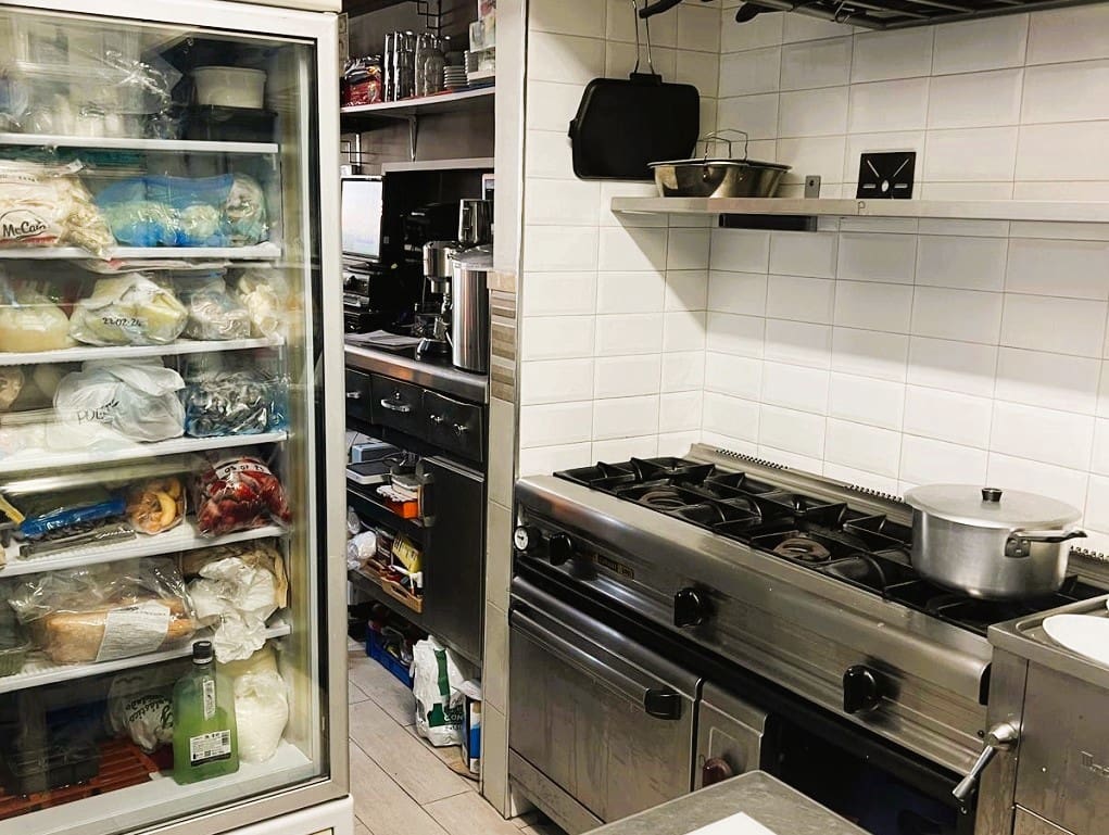 Ravintola/baari myytävänä paikassa Benalmadena - 44 950 € (Ref: 10039225)