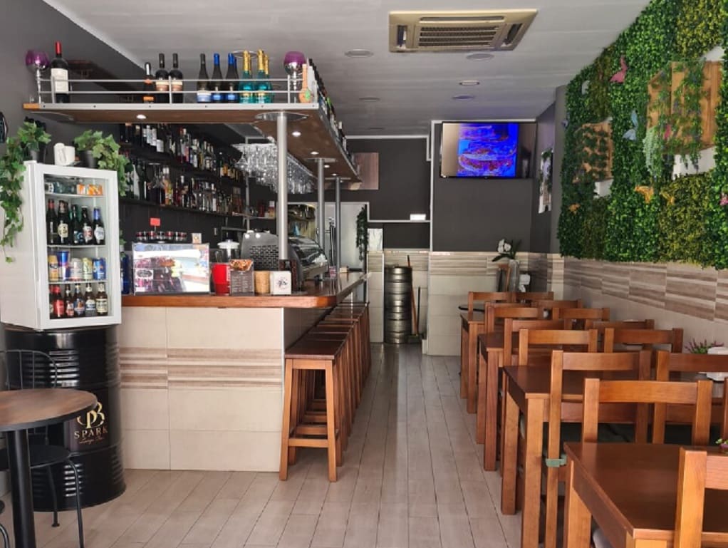 Ravintola/baari myytävänä paikassa Benalmadena - 44 950 € (Ref: 10039225)
