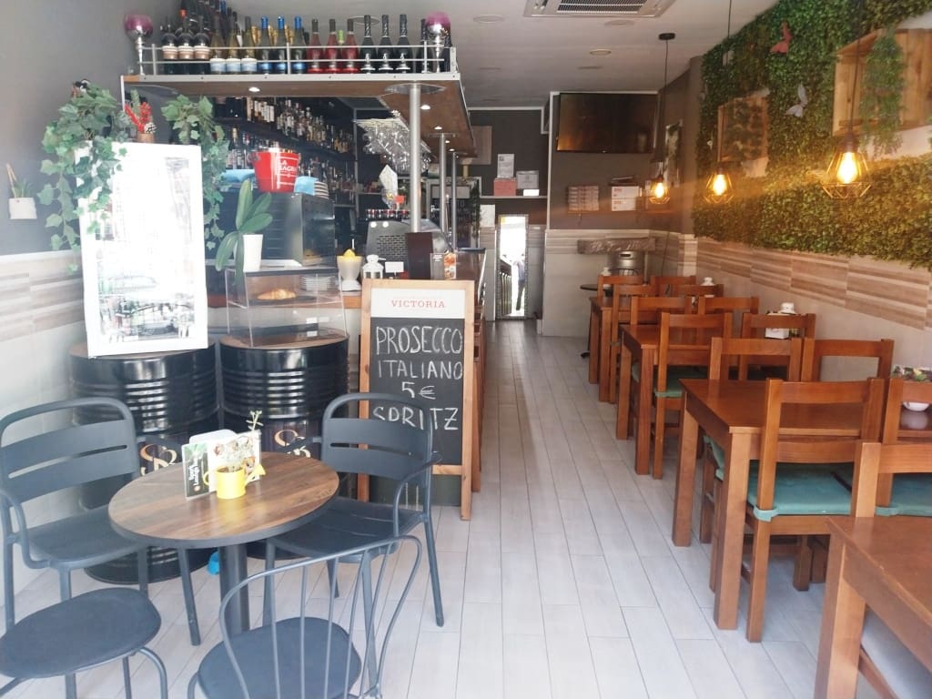 Ravintola/baari myytävänä paikassa Benalmadena - 44 950 € (Ref: 10039225)