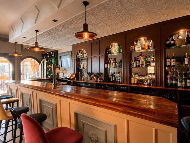 Restaurang/Bar till salu i Benalmádena - 16 950 € (Ref: 10086759)