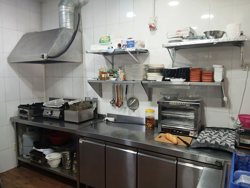 Restaurant/Bar à vendre à Fuengirola - 39 950 € (Ref: 10117146)