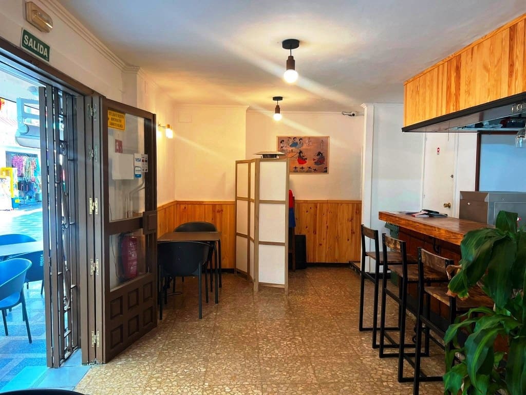 Restaurant/bar te koop in Torremolinos - € 47.950 (Ref: 10147462)
