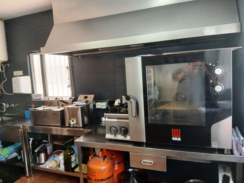 Restaurant/Bar til salg i Torremolinos - € 59.950 (Ref: 10158301)