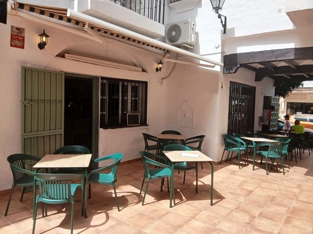 Restaurant/Bar til salg i Torremolinos - € 59.950 (Ref: 10158301)