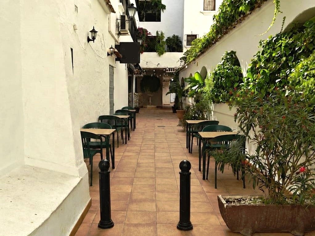 Restaurant/Bar til salg i Torremolinos - € 59.950 (Ref: 10158301)