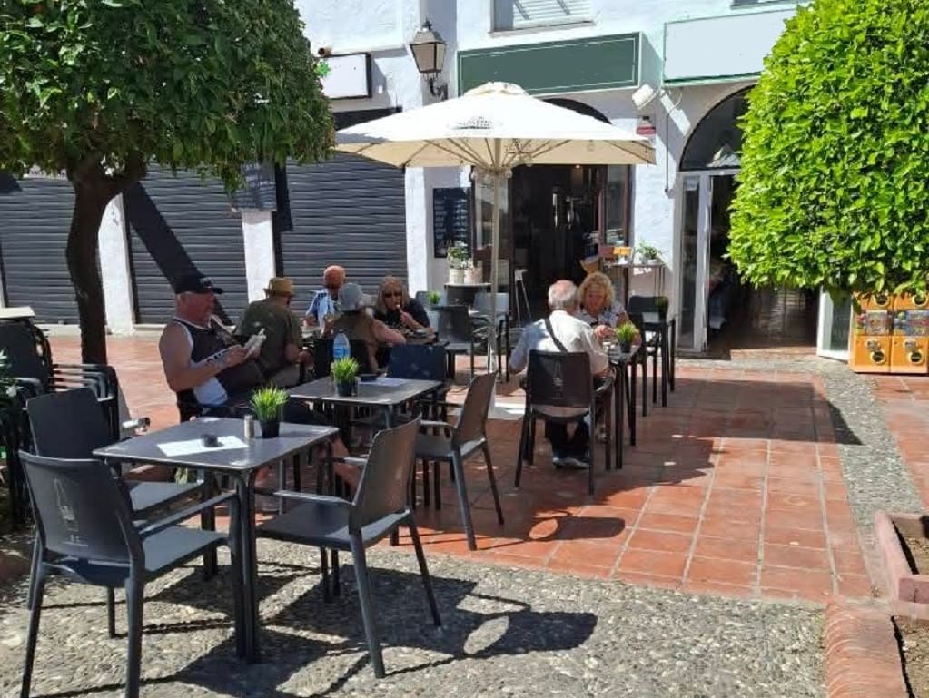 Restaurant/Bar til salgs i Benalmadena - € 55 950 (Ref: 10165539)