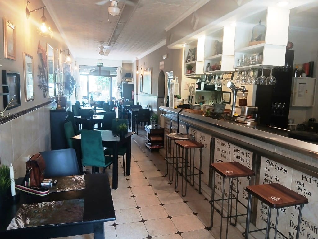Restaurant/Bar til salgs i Benalmadena - € 55 950 (Ref: 10165539)