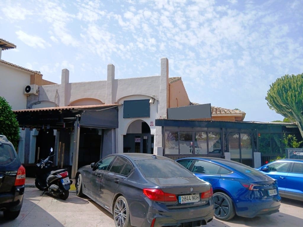 Restaurant/Bar til salg i Mijas Costa - € 12.500 (Ref: 10168887)