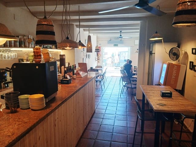 Restaurant/Bar til salgs i Fuengirola - € 62 950 (Ref: 10169039)