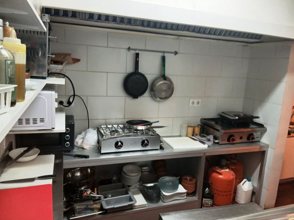 Restaurant/Bar til salgs i Fuengirola - € 62 950 (Ref: 10169039)