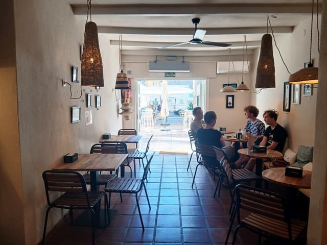 Restaurant/Bar til salgs i Fuengirola - € 62 950 (Ref: 10169039)