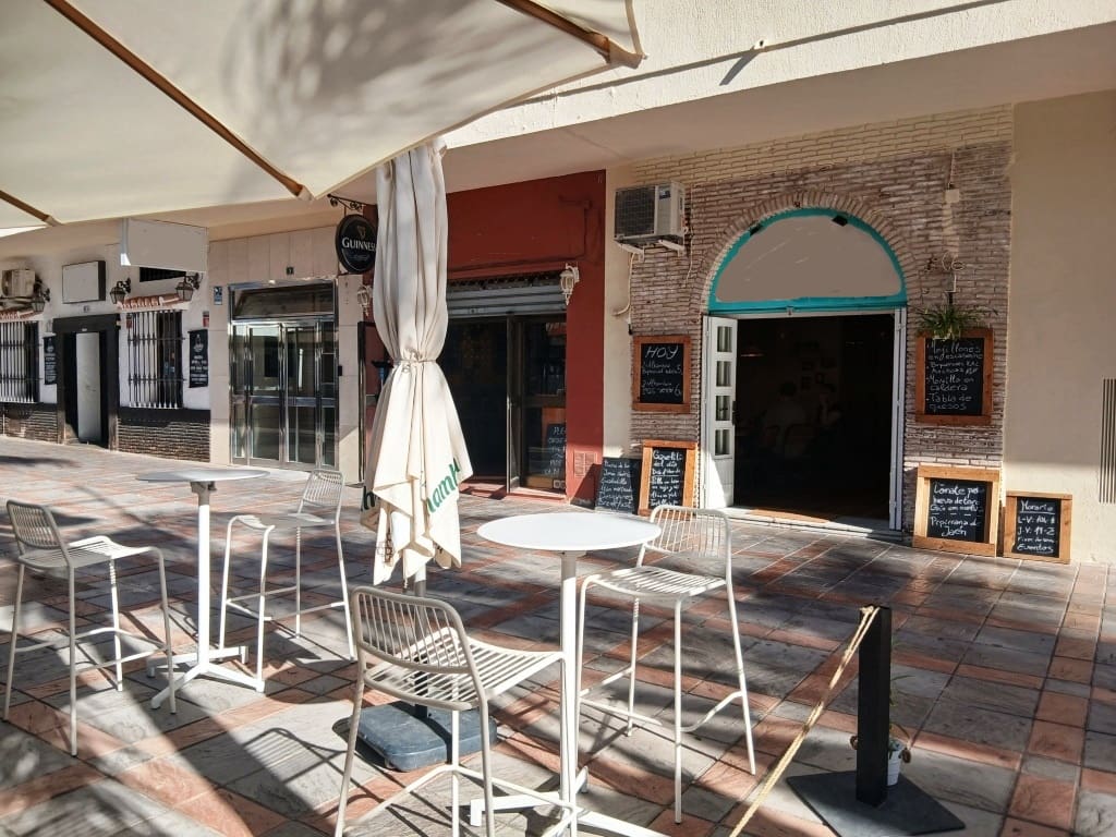 Restaurant/Bar til salgs i Fuengirola - € 62 950 (Ref: 10169039)