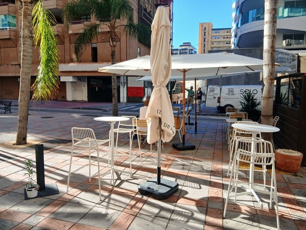 Restaurant/Bar til salgs i Fuengirola - € 62 950 (Ref: 10169039)
