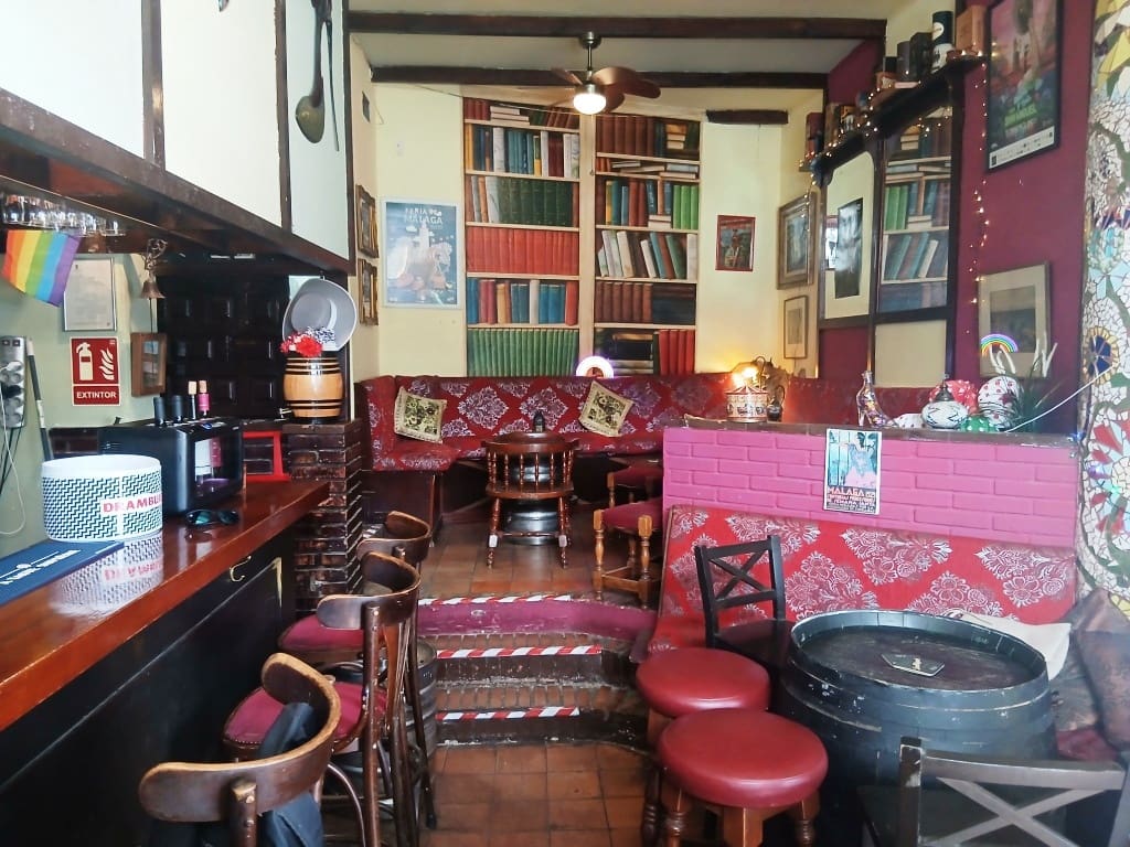 Restaurant/bar te koop in Torremolinos - € 39.950 (Ref: 10181040)