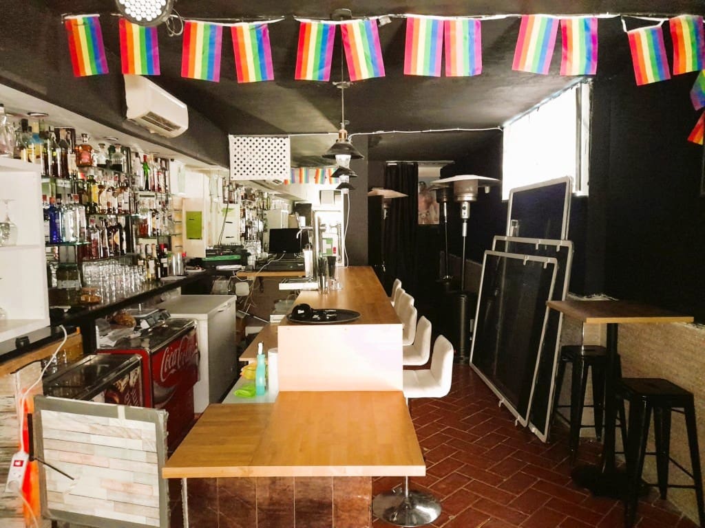Restaurant/Bar for sale in Torremolinos - € 39,950 (Ref: 4796766)
