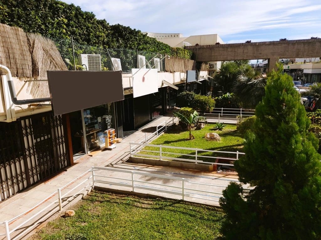 Restaurant/Bar for sale in Torremolinos - € 39,950 (Ref: 4796766)