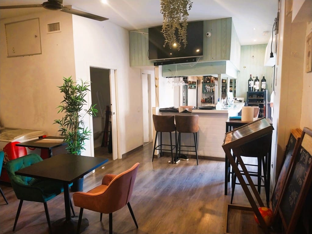 Restaurant/Bar for sale in Fuengirola - € 54,950 (Ref: 4797186)
