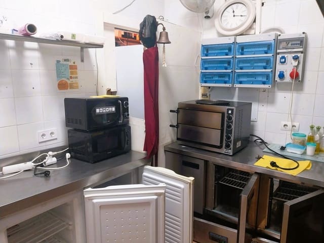 Restaurant/Bar for sale in Fuengirola - € 54,950 (Ref: 4797186)