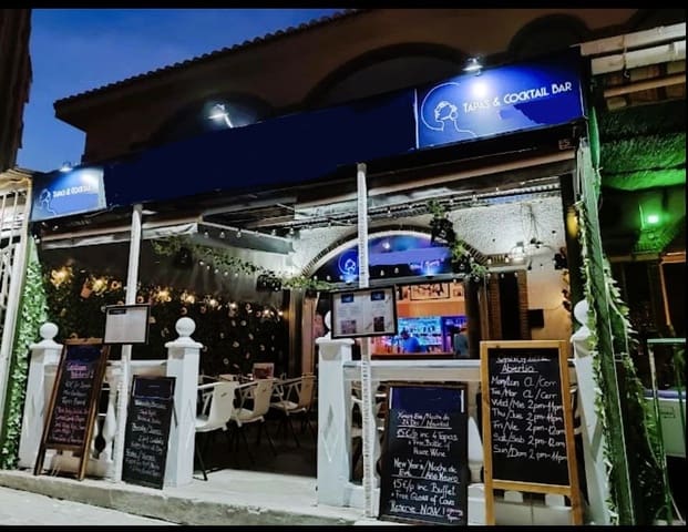 Restaurant/Bar for sale in Benalmádena - € 39,950 (Ref: 4961792)