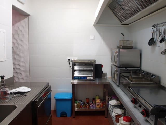 Restaurant/Bar for sale in Fuengirola - € 24,950 (Ref: 5767779)