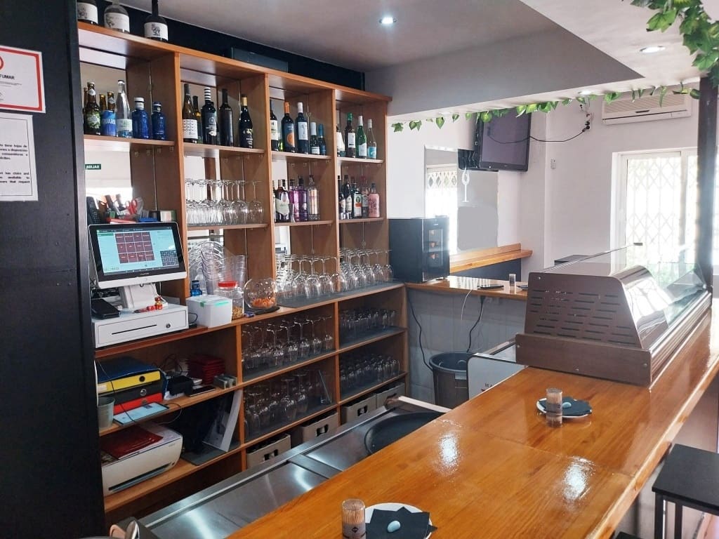 Restaurant/Bar for sale in Benalmadena - € 9,950 (Ref: 5767791)