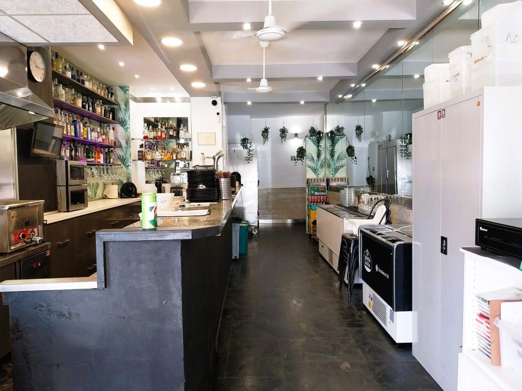 Restaurant/Bar for sale in Fuengirola - € 64,950 (Ref: 5767798)