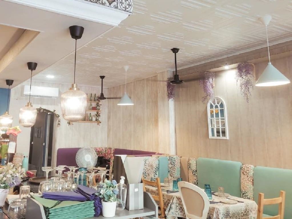 Restaurant/Bar for sale in Torremolinos - € 44,950 (Ref: 5767817)