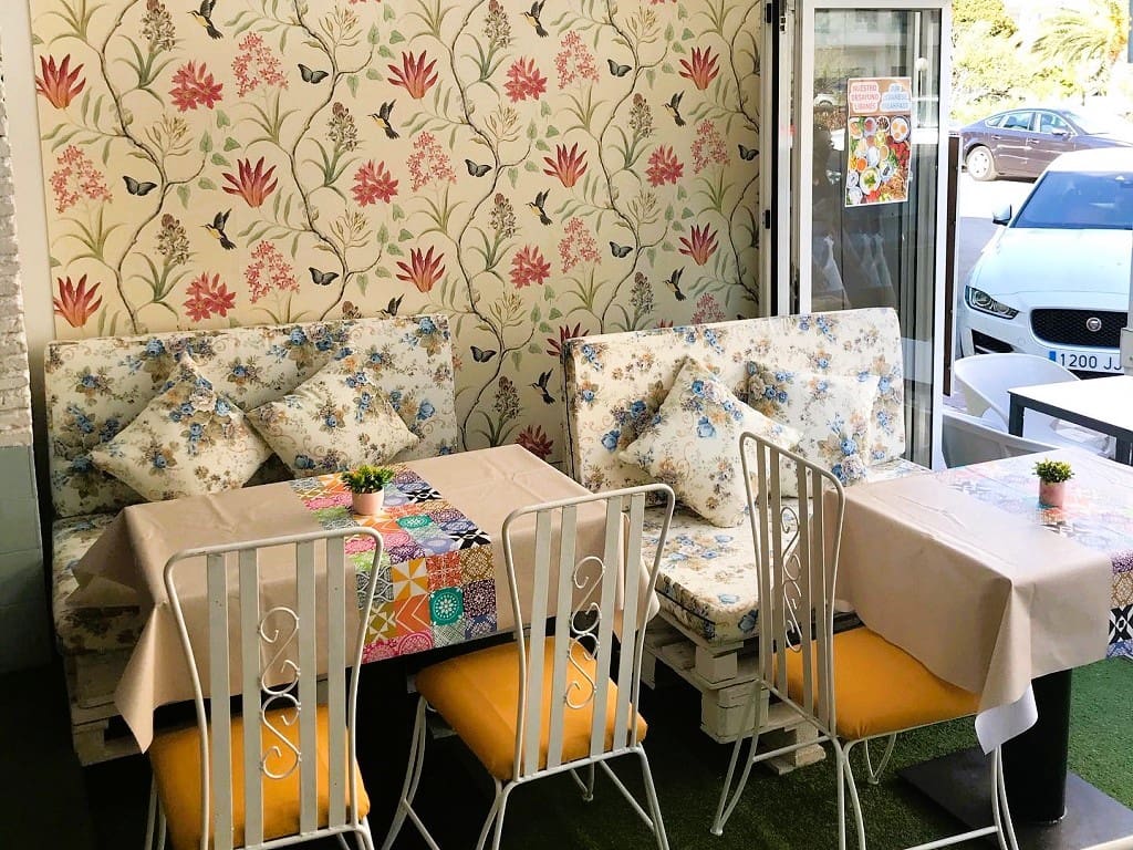 Restaurant/Bar for sale in Torremolinos - € 44,950 (Ref: 5767817)