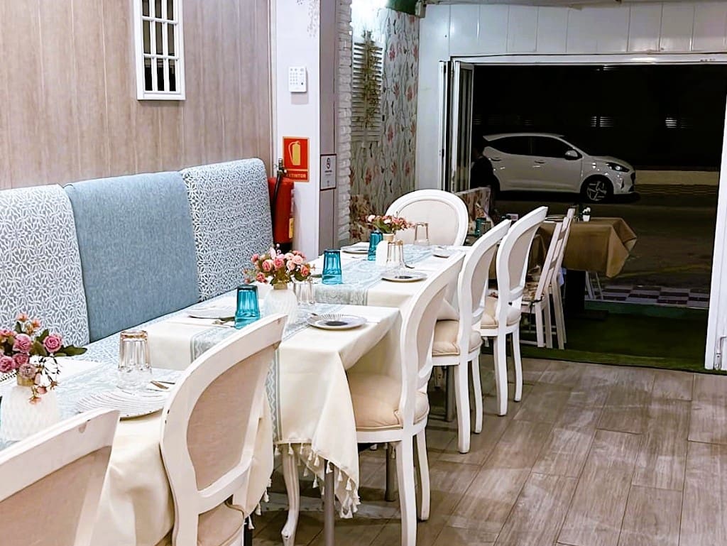 Restaurant/Bar for sale in Torremolinos - € 44,950 (Ref: 5767817)