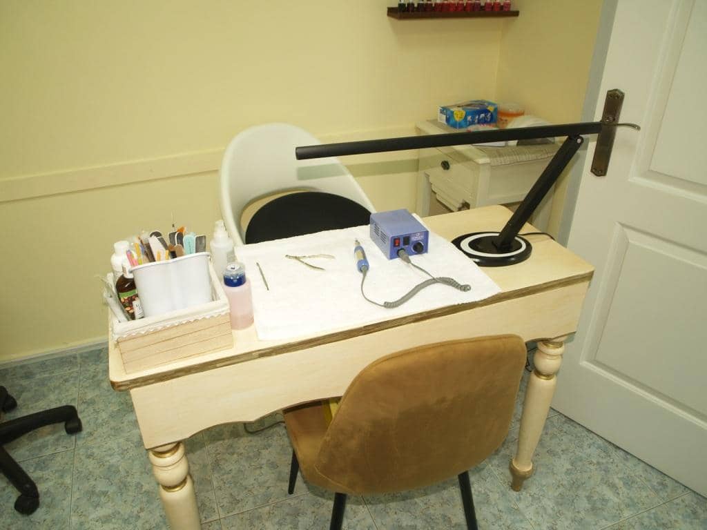 Business for sale in Fuengirola - € 24,950 (Ref: 5800310)