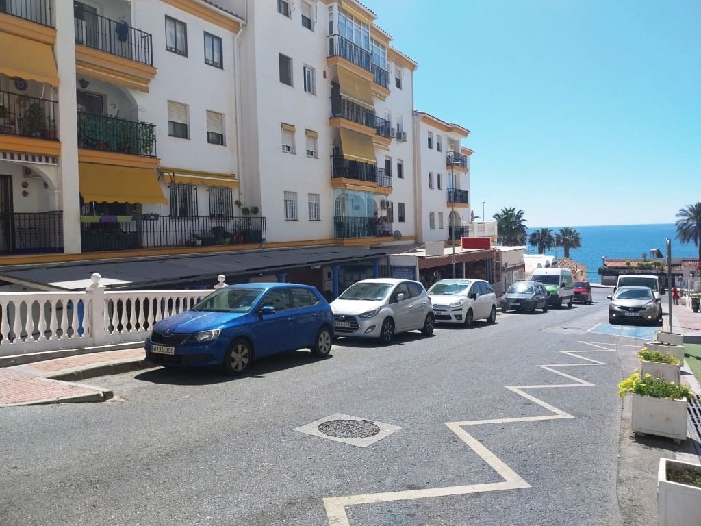 Restaurant/Bar for sale in Benalmadena - € 24,950 (Ref: 5864526)