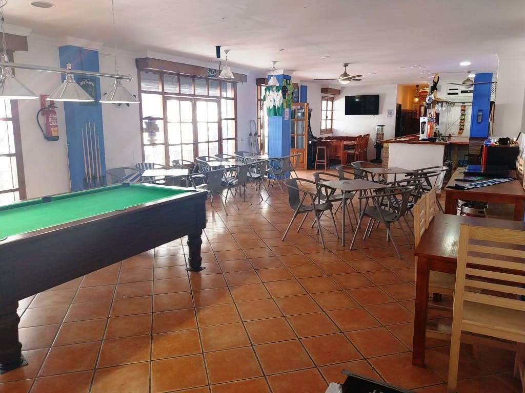 Restaurant/Bar for sale in Benalmadena - € 24,950 (Ref: 5864526)